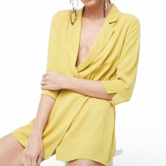 Forever 21 Plunging Skort Romper Playsuit Dress in Citron Yellow - Large - Picture 6 of 6